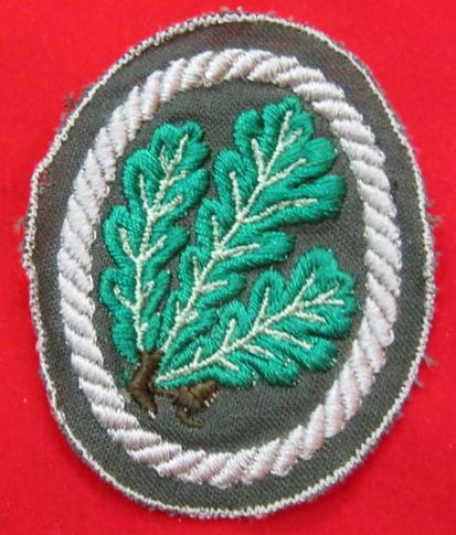 Oak Leaf Badge for Jager Troops M-43 Cap