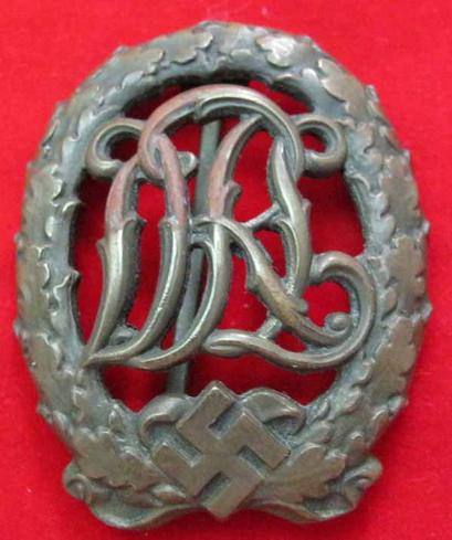 DRL Sports Badge in Bronze 3rd. type w/swastika